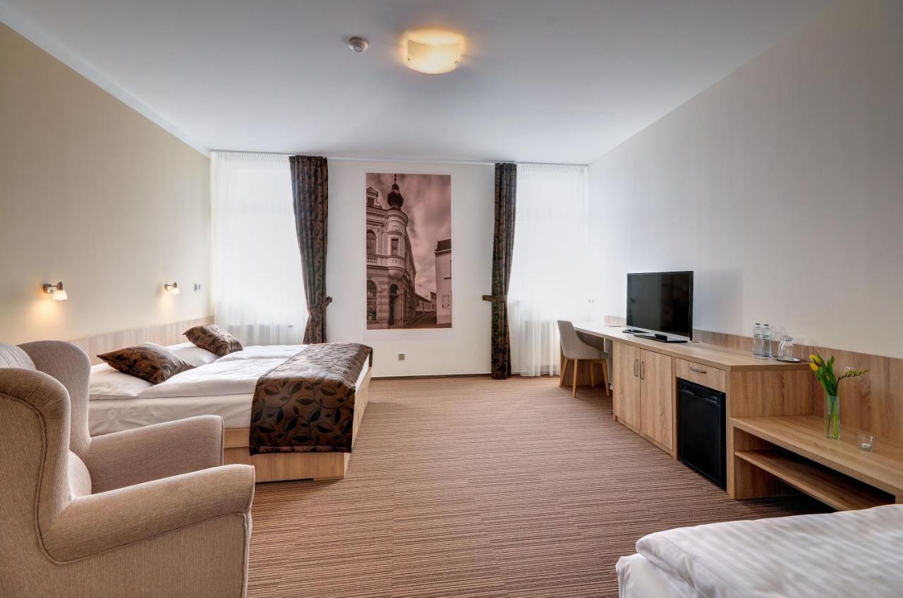 Bilovec Hotel Gtc 3* Superior מראה חיצוני תמונה
